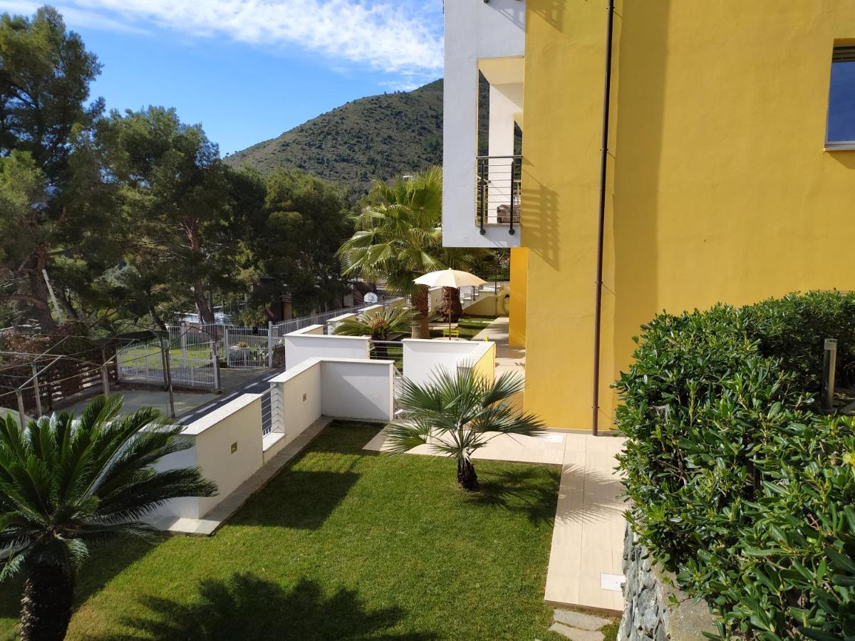 Residenza Ginepri 69 Apartment Bergeggi Exterior foto