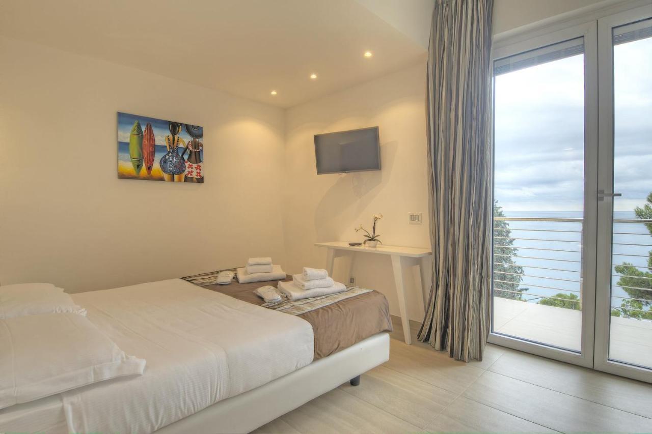 Residenza Ginepri 69 Apartment Bergeggi Exterior foto