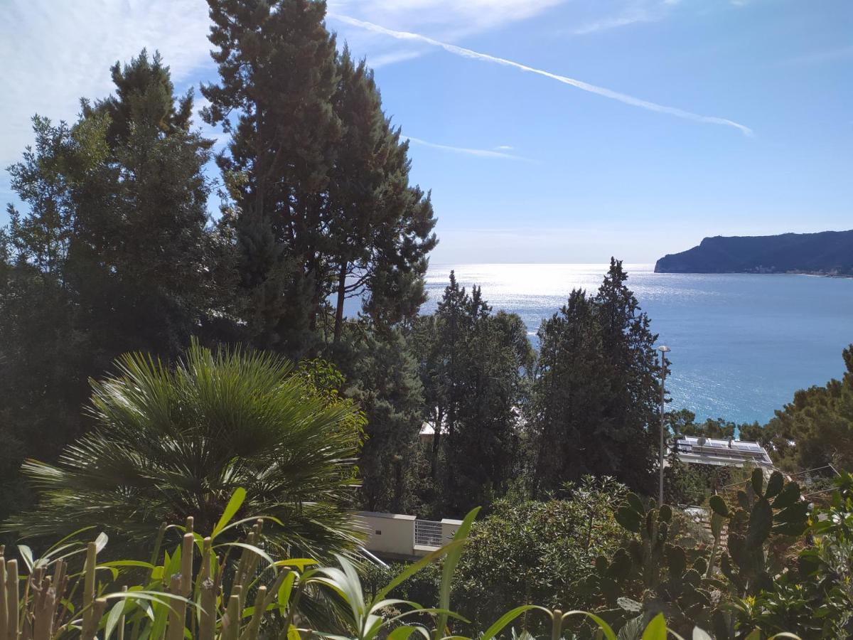 Residenza Ginepri 69 Apartment Bergeggi Exterior foto